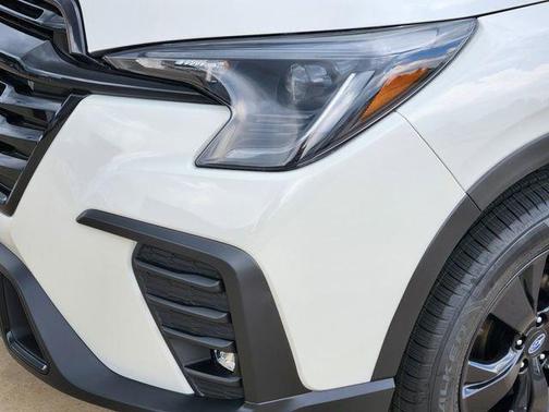 Crystal White Pearl 2026 Subaru Ascent Premium