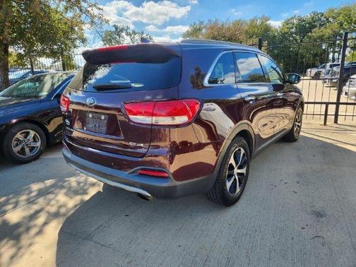 Sangria Red 2017 Kia Sorento EX