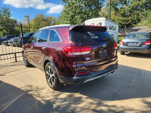 Sangria Red 2017 Kia Sorento EX