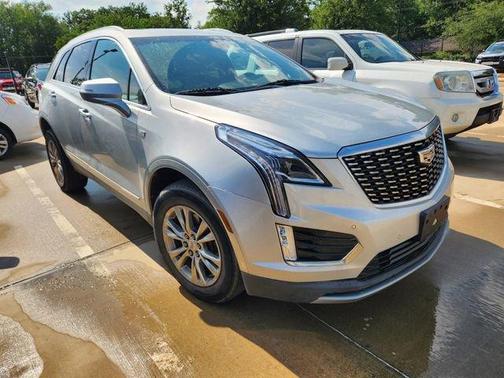 Radiant Silver Metallic 2020 Cadillac XT5 Premium Luxury