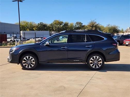 2023 Subaru Outback Touring XT