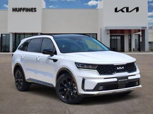 Glacial White Pearl 2023 Kia Sorento SX