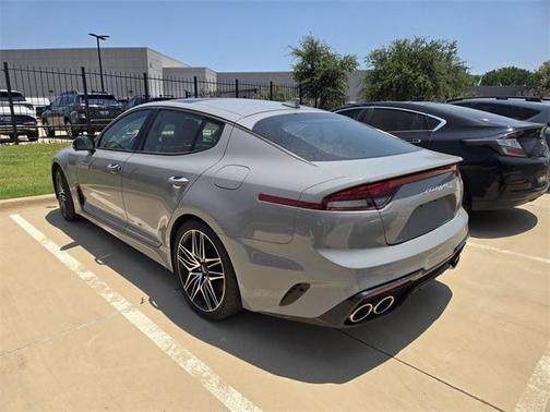 2023 Kia Stinger GT2