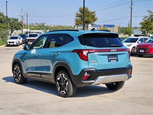 2024 Kia Seltos SX