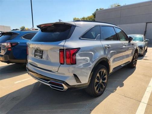 2023 Kia Sorento SX-PRESTIGE
