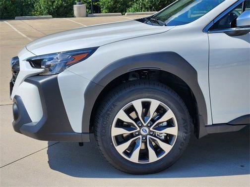 2025 Subaru Outback Touring