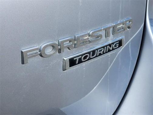 2023 Subaru Forester Touring