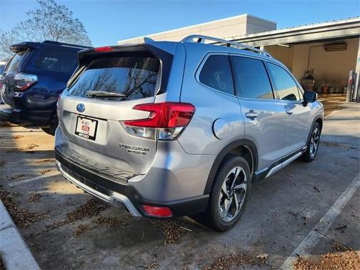 2023 Subaru Forester Touring