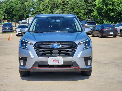Ice Silver Metallic 2023 Subaru Forester Sport