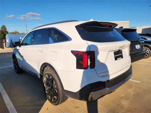 2025 Kia Sorento EX