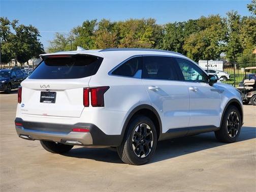 2025 Kia Sorento S