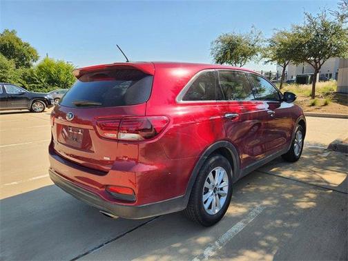 2020 Kia Sorento LX