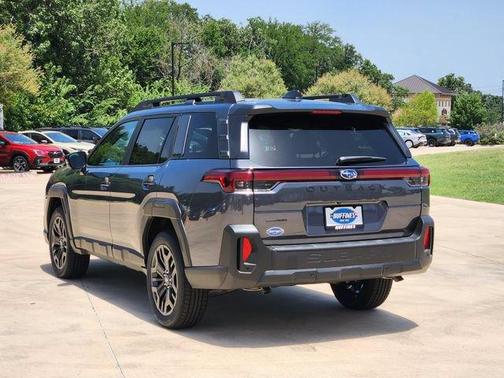 Magnetite Gray Metallic 2026 Subaru Outback Limited XT