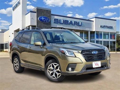 2023 Subaru Forester Premium