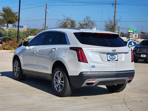 2021 Cadillac XT5 Premium Luxury