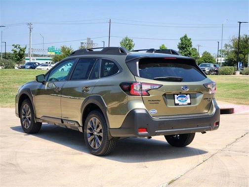2025 Subaru Outback Onyx Edition XT
