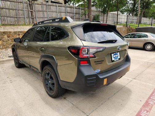 Autumn Green Metallic 2023 Subaru Outback Wilderness