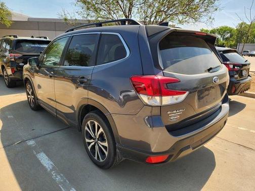 Magnetite Gray Metallic 2024 Subaru Forester Limited