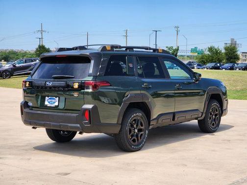 Deep Emerald Green 2026 Subaru Outback Wilderness