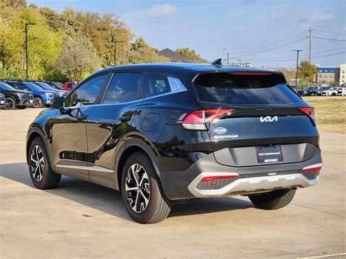 2025 Kia Sportage EX