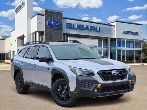 Ice Silver Metallic 2024 Subaru Outback Wilderness