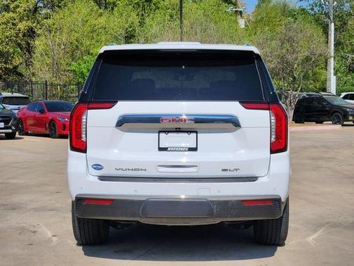 Summit White 2022 GMC Yukon SLT
