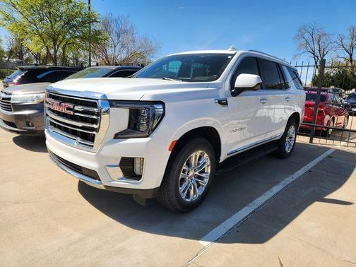 2022 GMC Yukon SLT