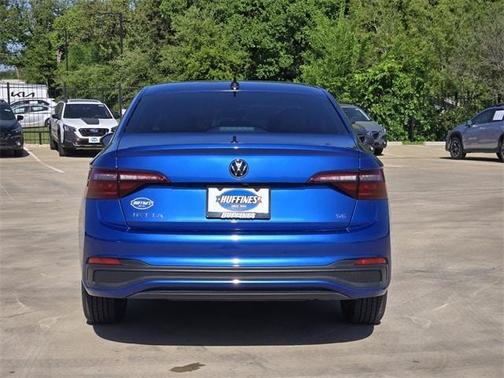 2022 Volkswagen Jetta 1.5T SE