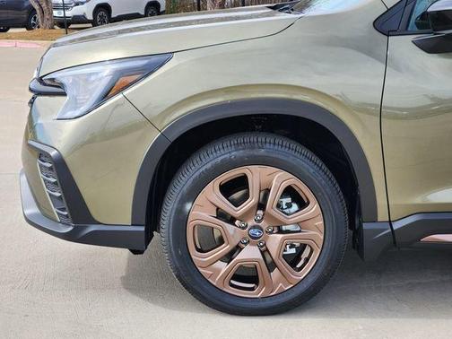Autumn Green Metallic 2026 Subaru Ascent Limited Bronze Edition