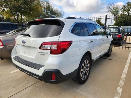 2019 Subaru Outback 3.6R Touring