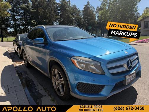 Blue 2015 Mercedes-Benz GLA-Class 4MATIC