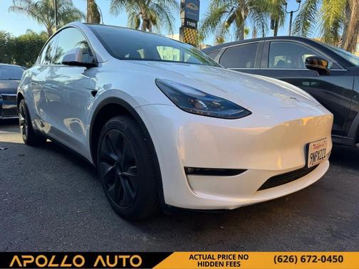 2024 Tesla Model Y Long Range Dual Motor All-Wheel Drive