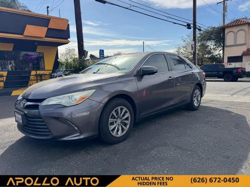 2015 Toyota Camry LE