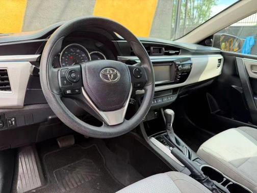 2016 Toyota Corolla LE Plus