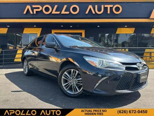 2016 Toyota Camry SE
