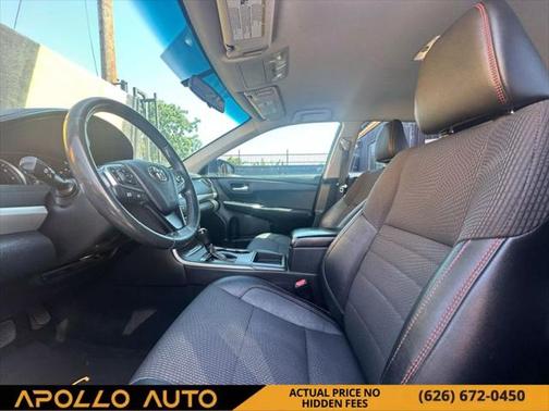2016 Toyota Camry SE