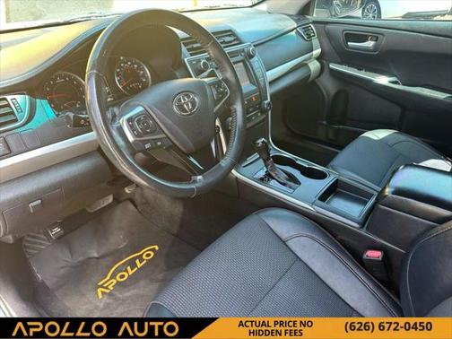 2016 Toyota Camry SE