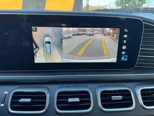 Gray 2022 Mercedes-Benz GLE 350 Base