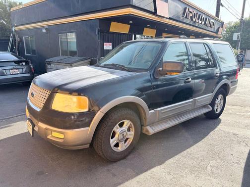 Black 2004 Ford Expedition Eddie Bauer