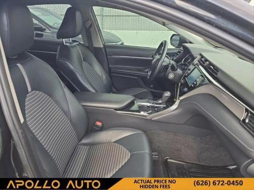 2019 Toyota Camry SE