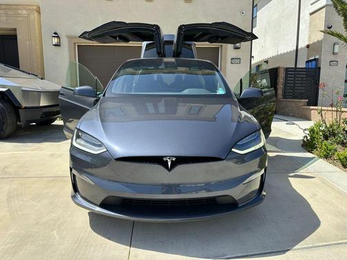 Gray 2022 Tesla Model X Dual Motor All-Wheel Drive