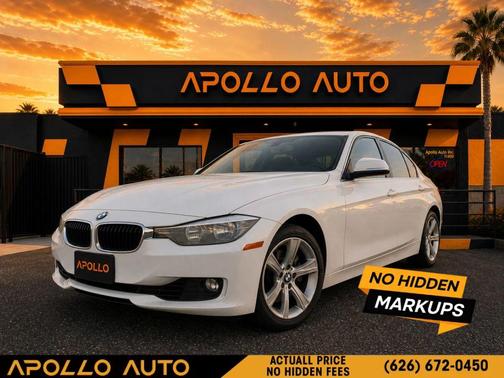 White 2013 BMW 328 328i Sedan 4D