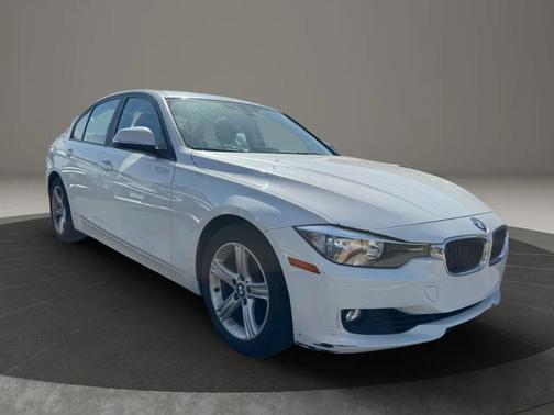 White 2013 BMW 328 328i Sedan 4D