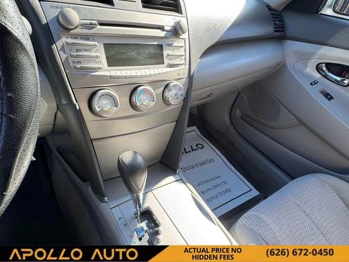 2010 Toyota Camry LE