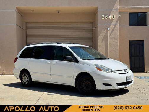 2009 Toyota Sienna CE