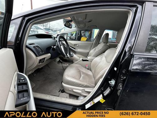 2011 Toyota Prius IV