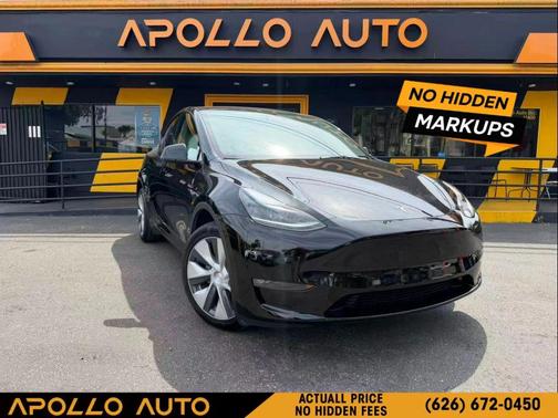 Black 2023 Tesla Model Y Long Range Dual Motor All-Wheel Drive