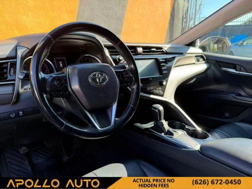 2020 Toyota Camry SE