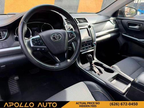 2017 Toyota Camry SE