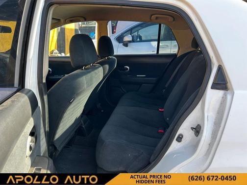 2011 Nissan Versa 1.8 S